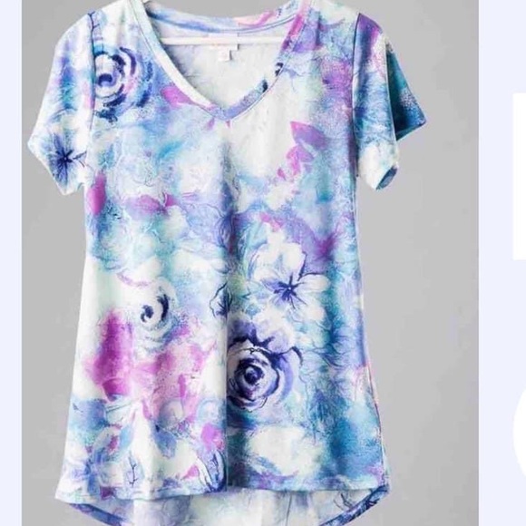 LuLaRoe Tops - Lularoe Christy - NWT - still in package